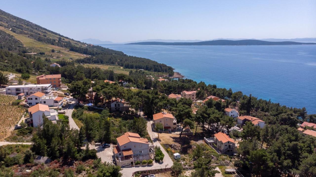 Apartments With A Parking Space Ivan Dolac, Hvar - 15784 Экстерьер фото